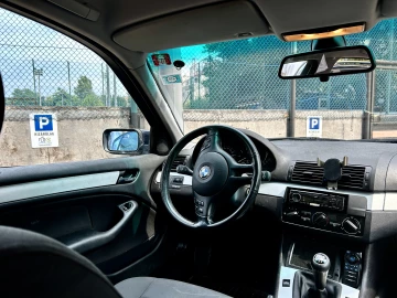 BMW 316 - E46