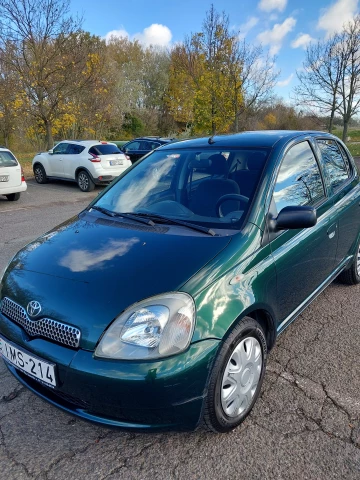 Toyota Yaris - 1.3. Linea Sol